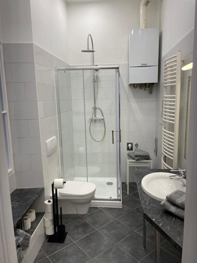 100M2 Apartment Naehe 1010 Wien エクステリア 写真