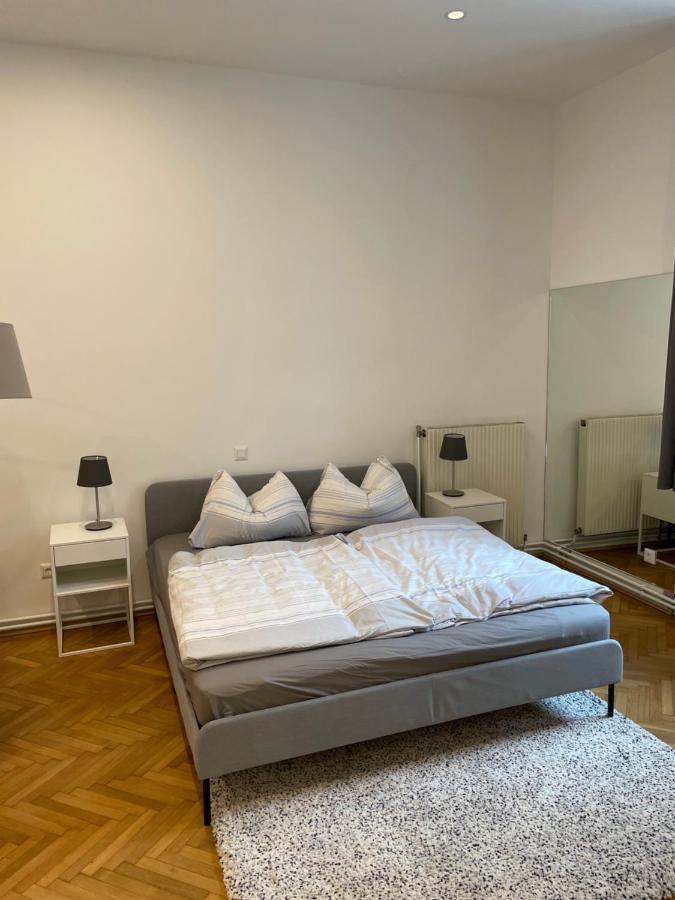 100M2 Apartment Naehe 1010 Wien エクステリア 写真