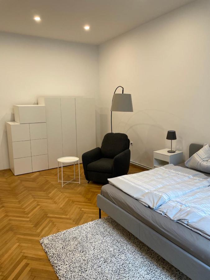 100M2 Apartment Naehe 1010 Wien エクステリア 写真